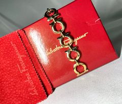 Item thumbnail for item c0035f1a-9b53-44de-8418-99a97f605bda