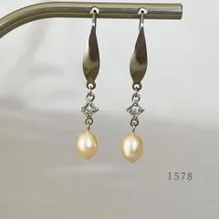 天然色オレンジ・淡水パール＆クリスタル　ピアス　・・✽・・　〈真珠　サージカルステンレス　フック〉
