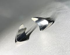 Item thumbnail for item 26b9897e-70f7-4da9-b61a-03d121794cab