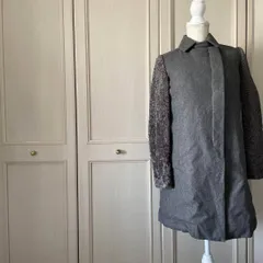 18 BRUNELLO CUCINELLI ブルネロクチネリ ダウン ジャケット　down　jacket　コート　coat　 お呼ばれ　デート　オフィスカジュアル　食事会　無地　ボア　上品　グレー　灰色　鼠色のサムネイル