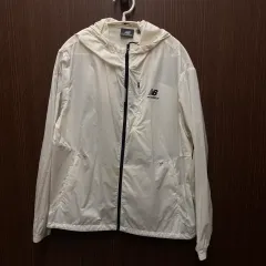 ニューバランス 軽量ウィンドブレーカー M
