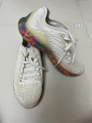 リーボック スニーカー