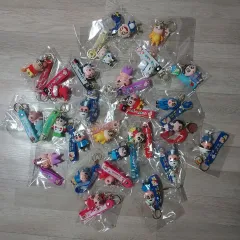 クレヨンしんちゃん ストラップ キーホルダー / 1個あたり価格