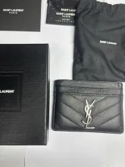 イヴ・サンローラン マトラッセ カードウォレット フルセット (本日限定10万円)