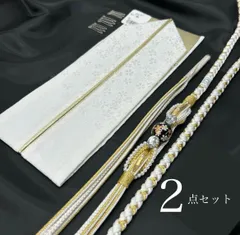 帯締め　重衿　2点セット　黒和玉　パール装飾　帯締めパール　重衿　白金　桜地模様入り　振袖　成人式　成人式前撮り　卒業式　卒業式袴　華やか　　絹　結婚式　前撮り　和装前撮り　晴れの日コーデ　エレガント　着物小物　帯締め重衿セット 和装コーデ　着付け小物