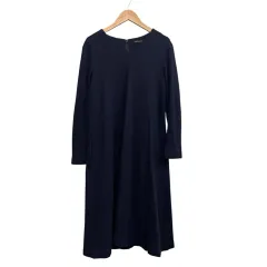 23区 オンワード樫山 ニットウールワンピース Vネック 無地 フレアースカート サイドポケット ネイビー サイズ40 L相当
