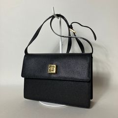 2512-98｜ジバンシィ ショルダーバッグ レザー ブラック 4Gロゴ金具