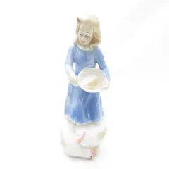 美品 ROYAL DOULTON ロイヤルドルトン HN3051 カントリーガール にわとり フィギュリン 少女 置物 陶器人形 オブジェ インテリア SU8607D のサムネイル
