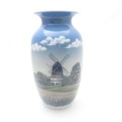   花瓶 白鳥 1955年 Royal Copenhagen 花瓶 置物 白鳥 1955年 - メルカリ