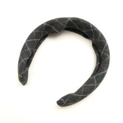 FENDI フェンディ ズッカ柄 カチューシャ ヘアバンド ブラック - メルカリ