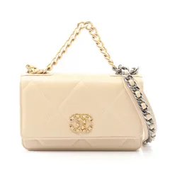 シャネル CHANEL ショルダーバッグ 19 ディズヌフ AP0957 ベージュ ラムスキン（羊革） CHANEL19 マトラッセ チェーンウォレット レディース Used A
