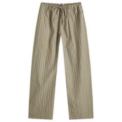 Item thumbnail for item e982a5c8-db45-47a5-88b6-449de1100286