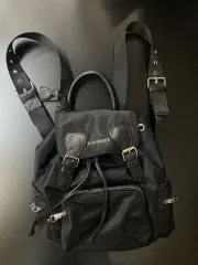 Steve Madden(スティーブマデン) ブラック バックパック