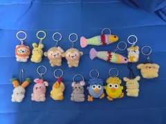 (保管のみ新品)ハンドメイド 編み キーホルダー 15個 まとめ 出品