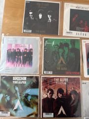 THE ALFEE BOOK 全5巻セット （特大ポスター付き）（外箱無し） - メルカリ