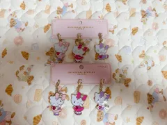 ユニバーサルスタジオ hello kitty チャーム