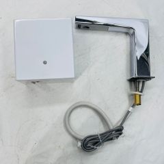 TOTO アクアオート台付自動水栓 TLE28002J スパウト部 4台 - メルカリ TOTO アクアオート台付自動水栓 TLE28002J スパウト部 4台