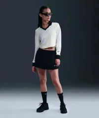 ナイキ クロップド 長袖 Tシャツ 新品