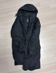 (きれい) 正規品 UNDER ARMOUR アンダーアーマー フード ロングダウンジャケット ブラック M