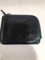 イサムカタヤマBACK LASH 馬革 黒二つ折り財布 リング付き - メルカリ