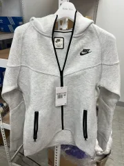 新品) NIKE ウィメンズ フリース ウィンドランナー WHO ジップ フード XS サイズ