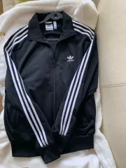アディダス トラックジャージ