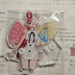 ONE PIECE ウタ アクリル スタンド