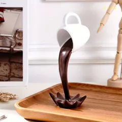 【新品?未使用】 オブジェ 置物 コーヒーがこぼれている 立体的 インテリア リビング ダイニング 玄関 寝室 装飾 オーナメント 樹脂 プレゼ