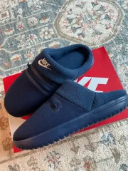 ナイキ コートバーロウ (新商品 280)