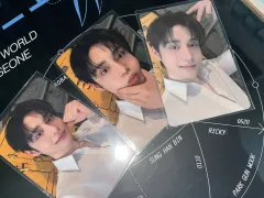 ZEROBASEONE(ゼロベースワン・ZB1・ゼベワン) シーグリ 未開封 + キム・ジウン(KIM JIWOONG) 未公開トレカ 3種