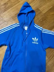 アディダス 青 WHO ジップアップ