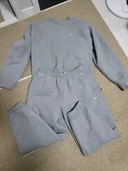 NIKE ナイキ ソロ スウッシュ スウェット ジョガーパンツ 起毛 セットアップ