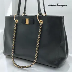 ⭐️希少⭐️フェラガモ トートバッグ ヴァラ チェーン ブラック A4収納可