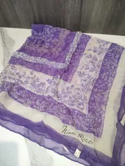 ⑱【美品】NINARICCI ニナリッチ シルク 100％ スカーフ  パープル×ホワイト×オレンジ 花柄 絹 小花  アンティーク  タペストリー テーブルクロス 骨董 年代物 レトロ vintage