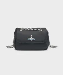 Vivienne Westwood ヴィヴィアン・ウエストウッド ブラック チェーン ミニバック
