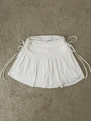 白スカート キュロット テニススカート NIKE lululemon R yoga テニス