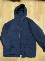 L ユニクロ ホワイトマウンテニアリング ハイブリッド パーカ