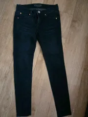 GUESS ダークブルースキニージーン