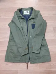 THE NORTH FACE ザノースフェイス カーキ色 マウンテンパーカー アウター