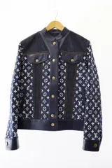 【希少】ルイヴィトンLV（S）レザージャケット/ライダース/羊革シルク/ブルゾン LOUIS VUITTON（ライダースジャケット）のフリマアイテム一覧
