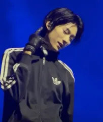 アディダス オールドスクール ファイヤーバード ジャージ 105 (woo!ah!着用)