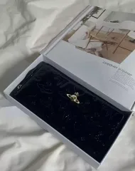 Vivienne Westwood ヴィヴィアン・ウエストウッド レディース 財布 ブラック ロゴ柄 新作財布