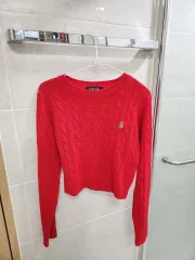 赤 レッド ケーブル編み クロップドニットTシャツ