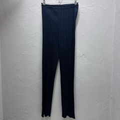 イッセイミヤケPLEATS PLEASE スリムパンツ2 - メルカリ