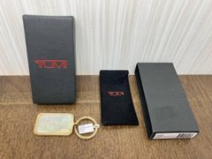 極美品】TUMI トゥミCFX カーボン キーケース - メルカリ