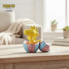 Woodstock in Easter Egg Mini 8.1cm | Jim Shore Peanuts Merchandise Figure Doll Figurine Sculpture Officially Imported by Jim Shore