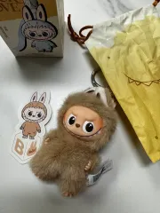 POP MART (ポップマート) 正規品 Labubu(ラブブ） ミニ ぬいぐるみ キーリング B 新品