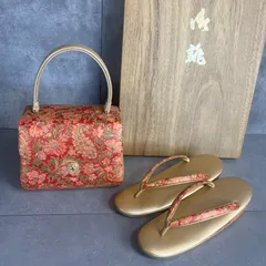 【フォローで割引クーポン配布中】高級　花柄　ゴールド系　エナメル　合皮　レザー　レディース草履　バッグ　セット　女性　和装　和服　礼装　成人式　振袖　卒業式　入学式　冠婚葬祭 式典　結婚式　靴　鞄　ハンドバッグ　ポーチ　25A6211SR0011