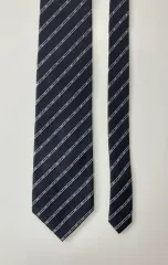 アクアスキュータム ネクタイ