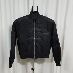 24年 Calvin Klein Jeans(カルヴァンクラインジーンズ) レディース 裏キルティング MA-1ジャケット 90オススメ